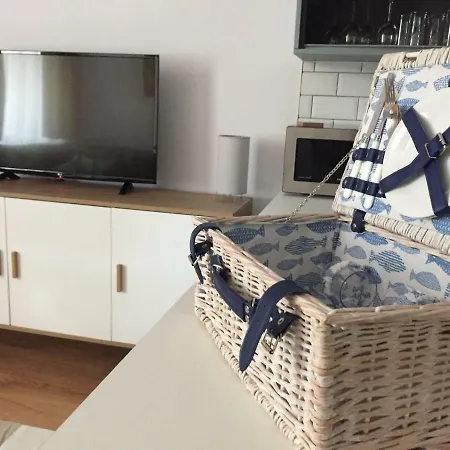 Apartamenty Blisko Plazy Podczele Kolobrzeg Exterior photo