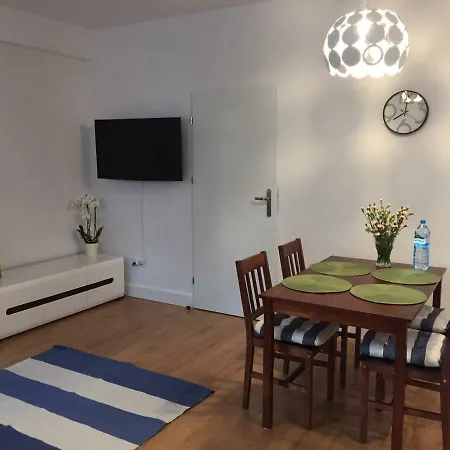 Apartamenty Blisko Plazy Podczele Kolobrzeg Exterior photo